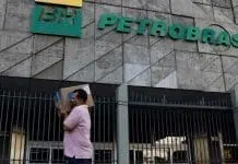 Petrobras eleva preço do diesel, mas mantém valor final com subsídio
