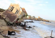 Prefeita de SJB anuncia estudo para conter avanço do mar em Atafona e Açu atafona, ruínas, avanço do mar, rio paraíba,