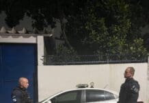 Escada furtada de residência é recuperada em Volta Redonda
