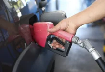 Governo tende a manter subsídio de R$ 2,12 ao diesel por mais 30 dias