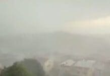 Temporal causa destelhamentos e deixa ruas alagadas em Bom Jesus