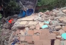 Desabamento deixa mulher e adolescente em estado grave em Niterói