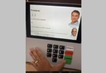 Mulher é levada à delegacia após fotografar voto e publicar no WhatsApp em Italva