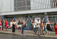 PF investiga se falta de ônibus prejudicou voto em cinco estados